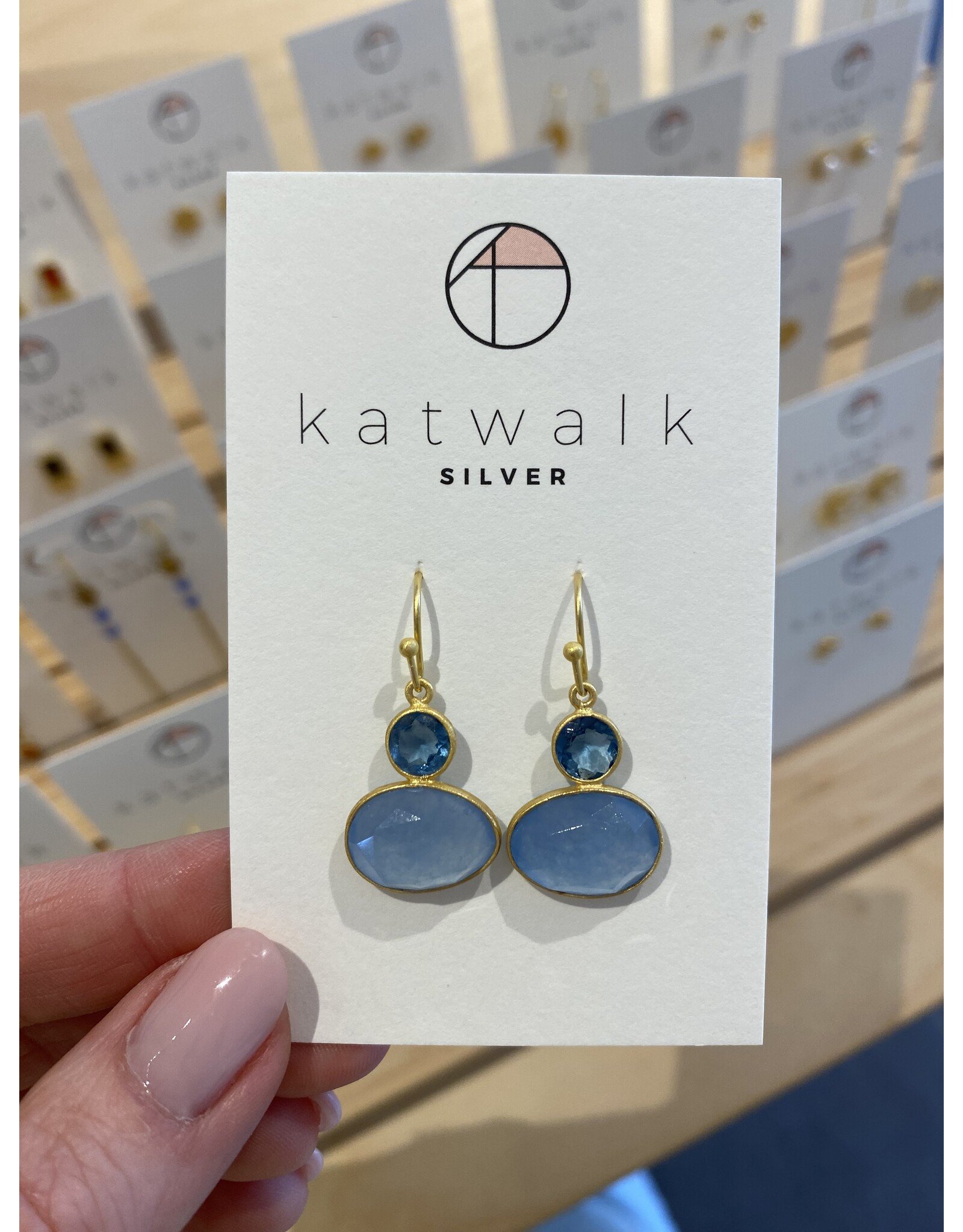 Oorhangers gemstones blauw goud