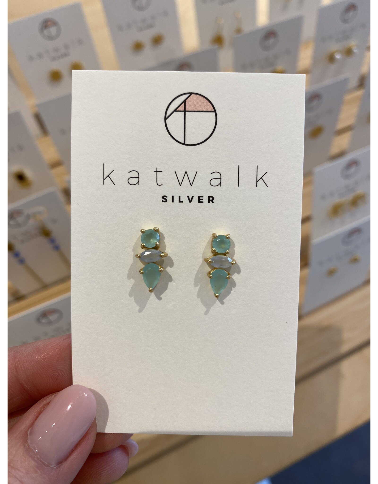 Oorstekers gemstones aqua goud