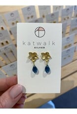 Oorstekers bloem blauw goud