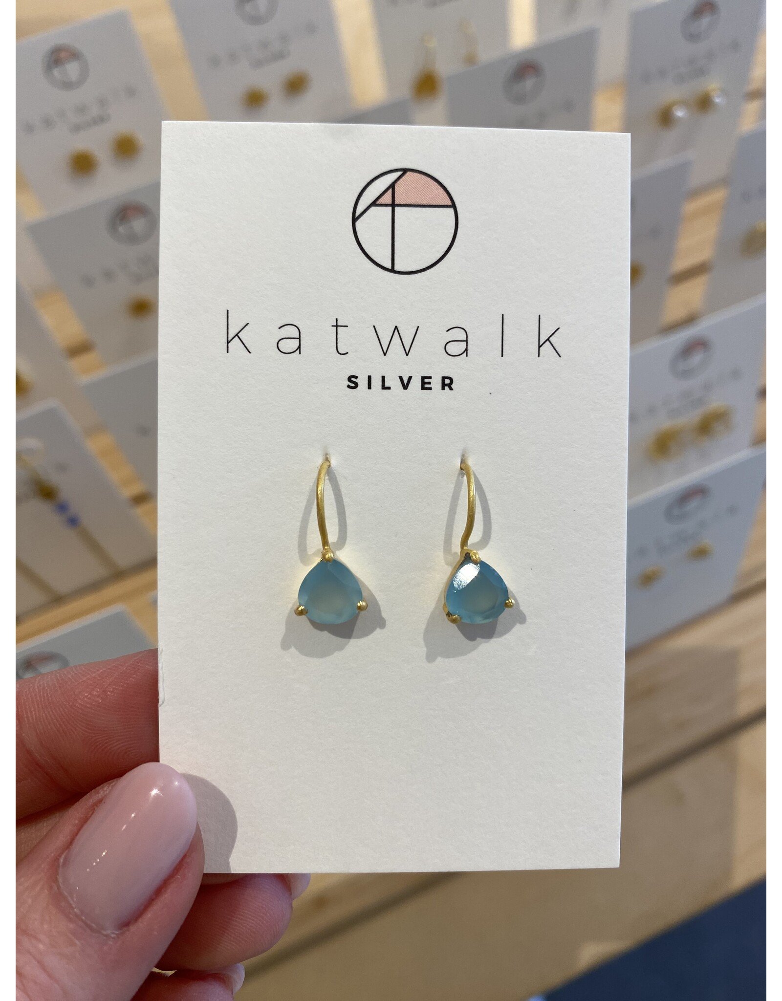 Oorhangers aqua goud