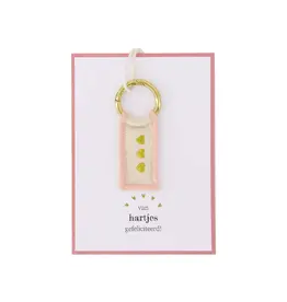 Sleutelhanger van hartjes gefeliciteerd