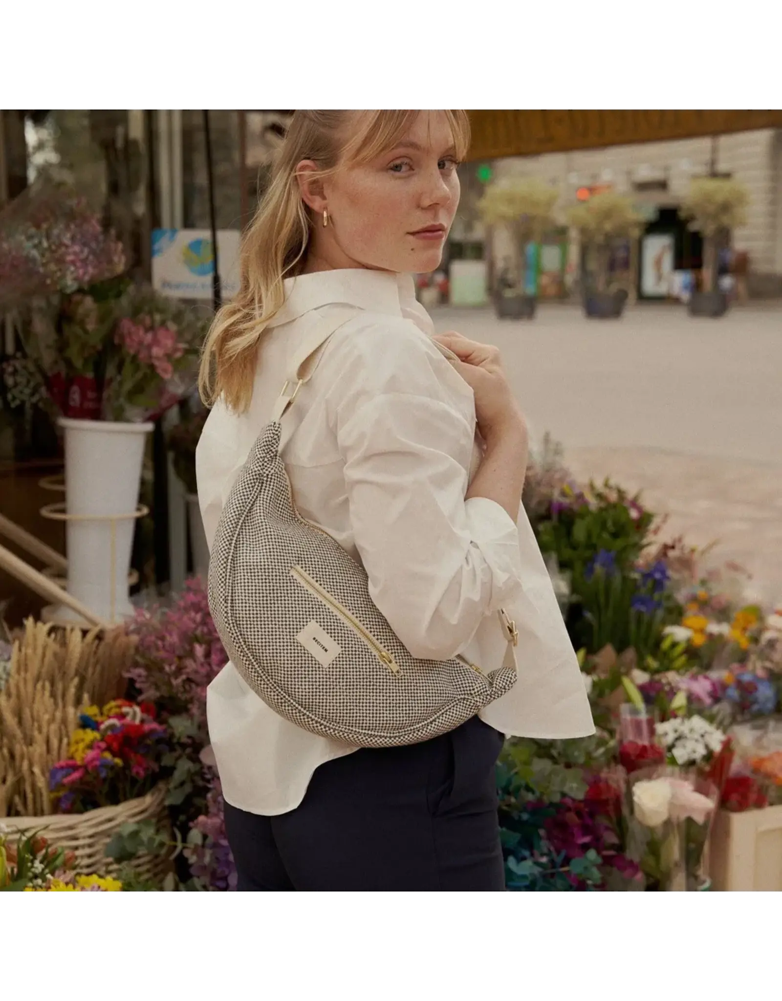 Crossbody charlie