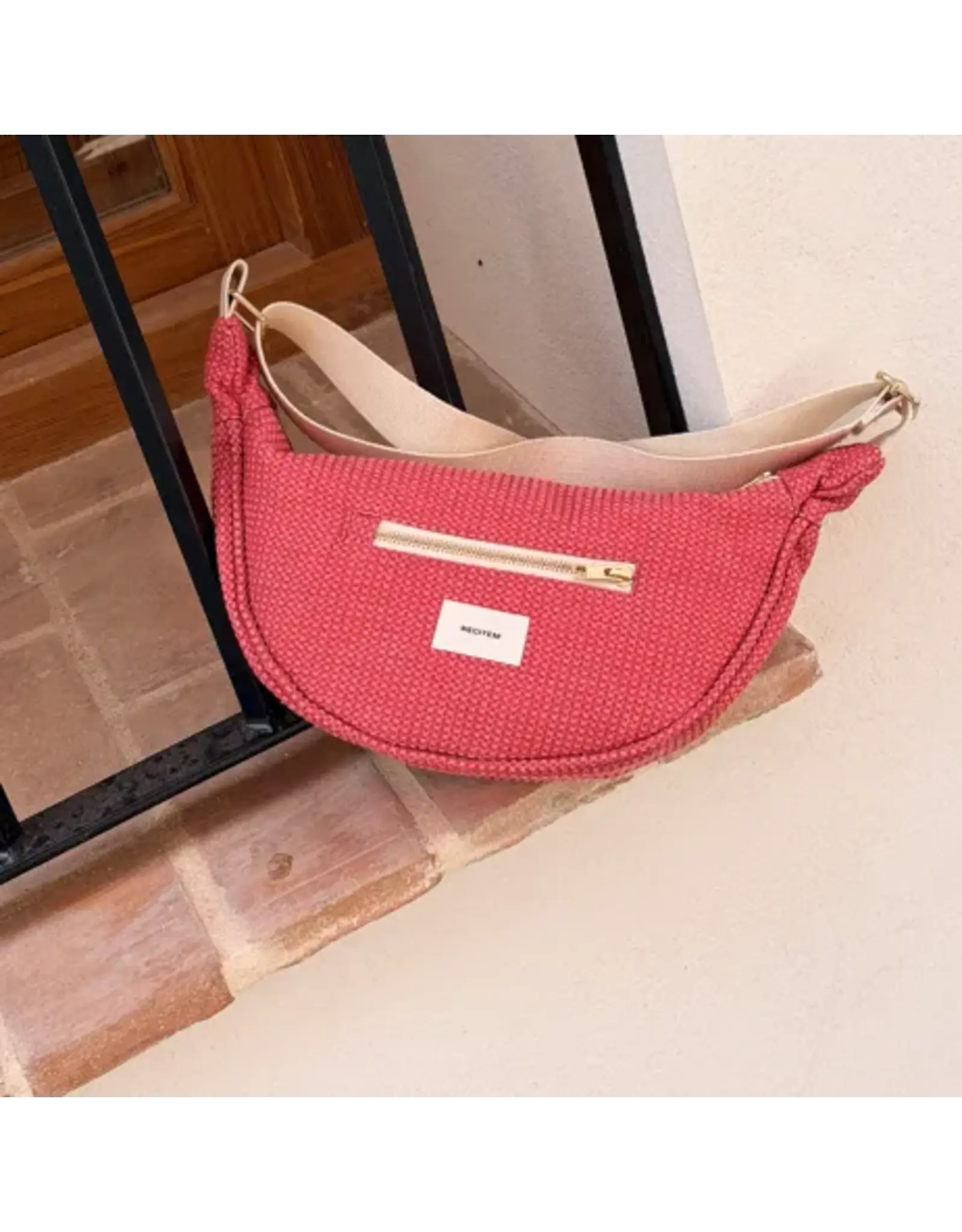 Crossbody tally