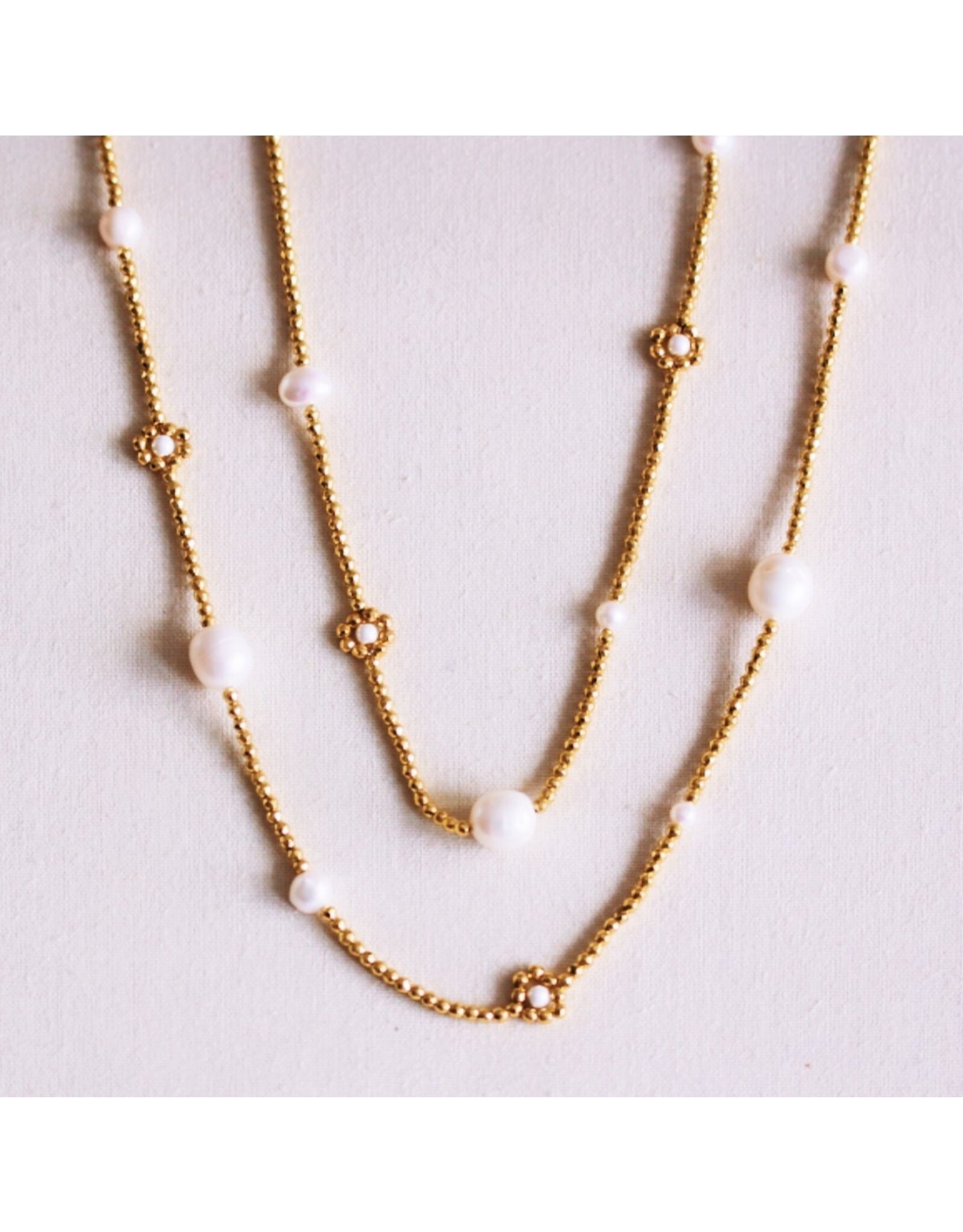 Lange ketting bloemen parels