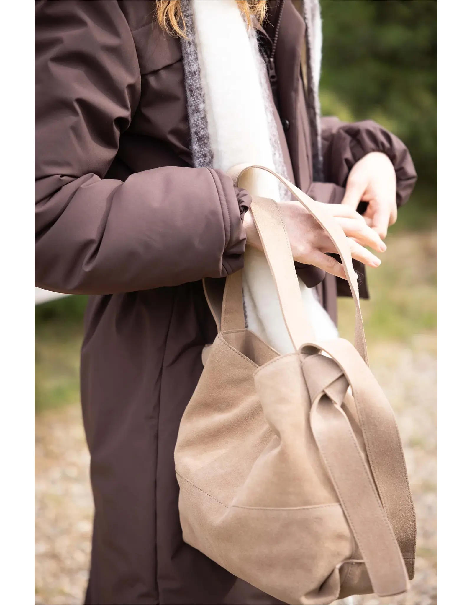 Suede bag knot detail oyster