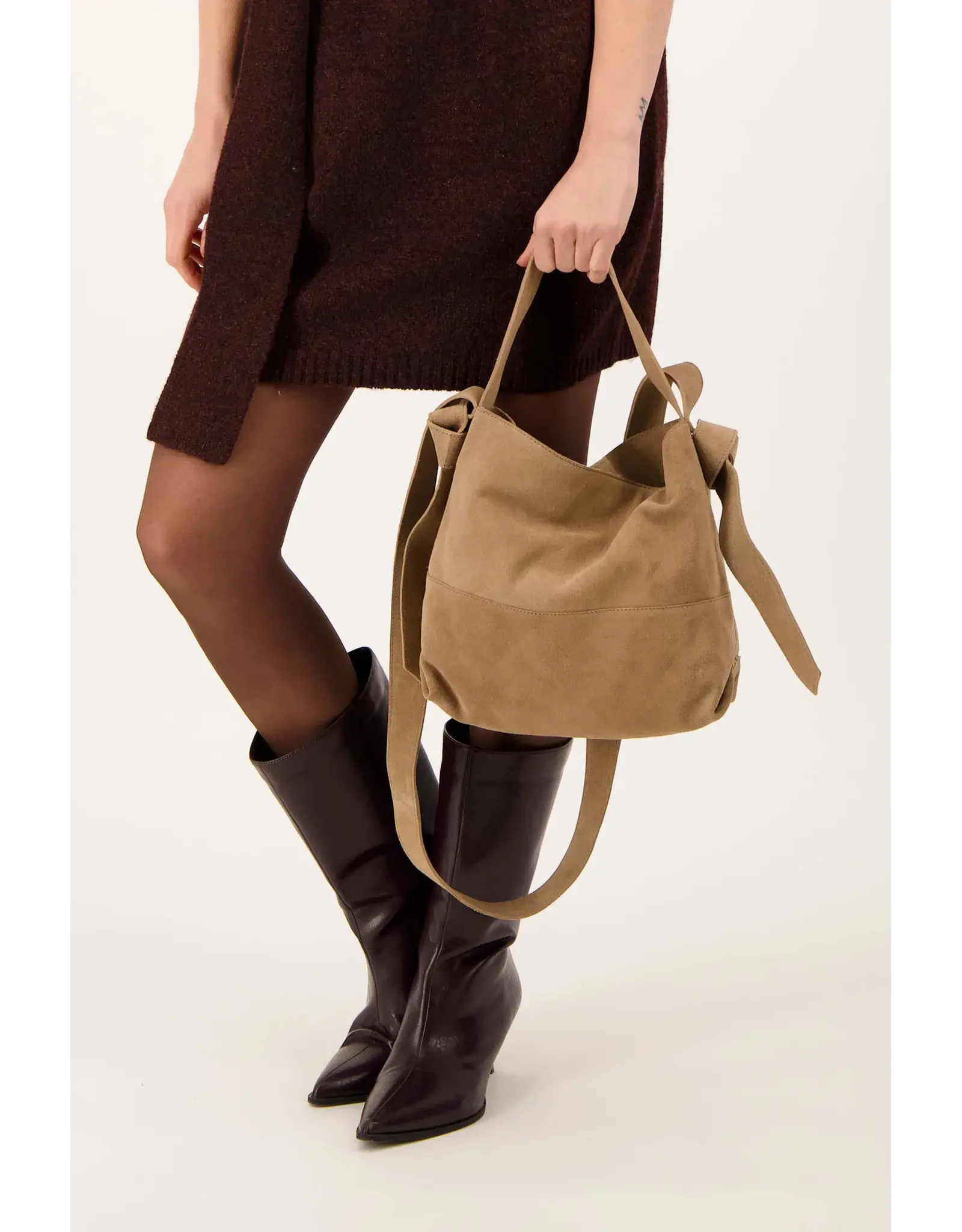 Suede bag knot detail oyster