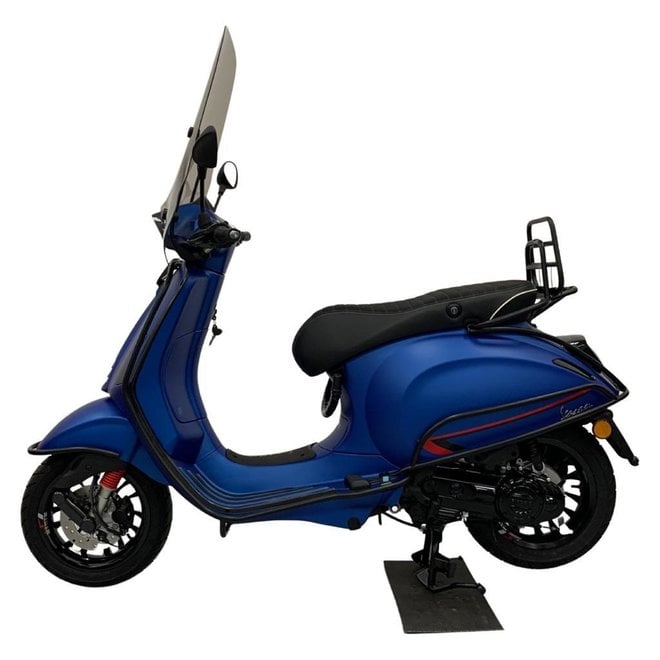 Vespa Sprint S Carbon E4 Custom