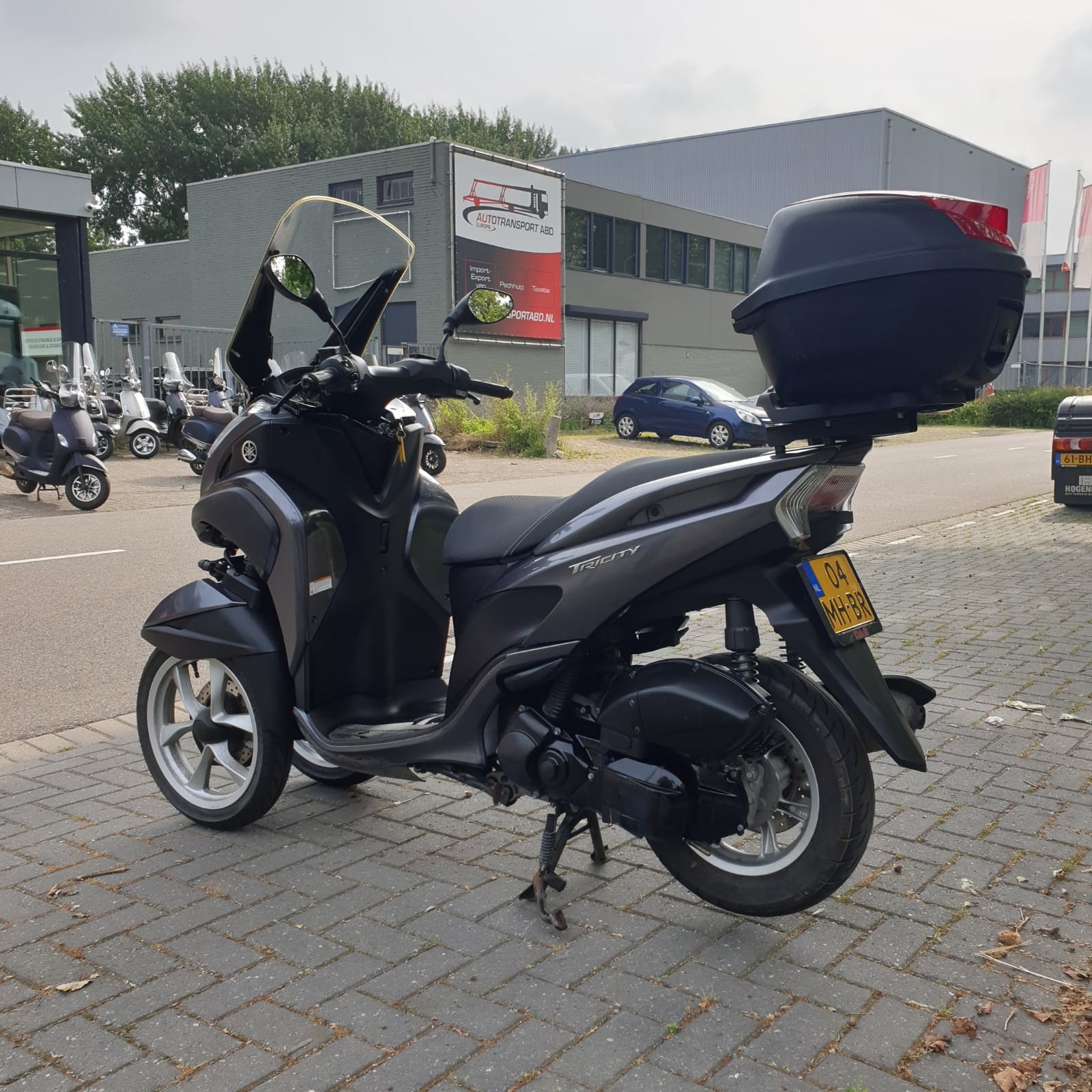 yamaha tricity b kategorija yamaha tricity b kategorija