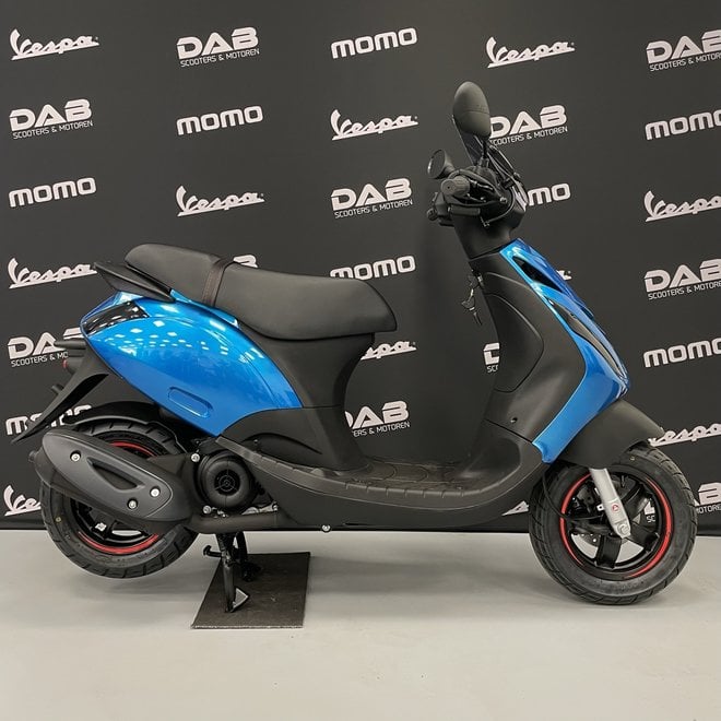 Piaggio Zip Custom green cameleon parelmoer