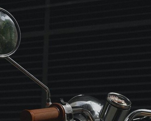 Welke spiegel is verplicht scooter?