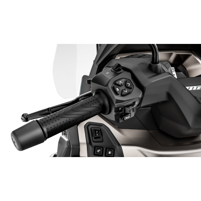 Piaggio MP3 530 HPE E5+ Exclusive Nero Meteora