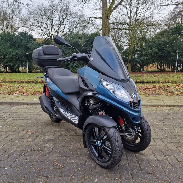 Piaggio Mp3 300 Sport