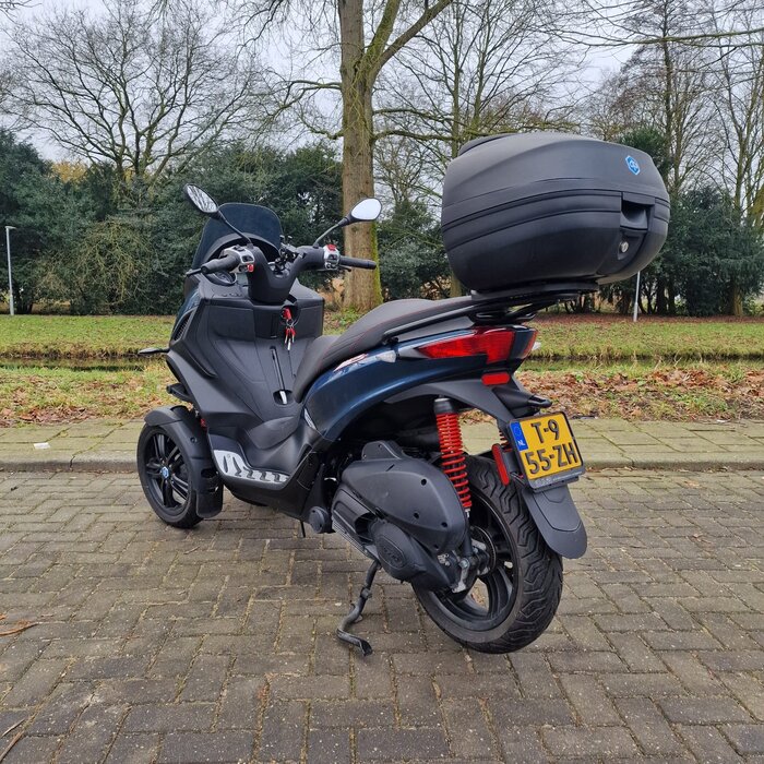Piaggio Mp3 300 Sport