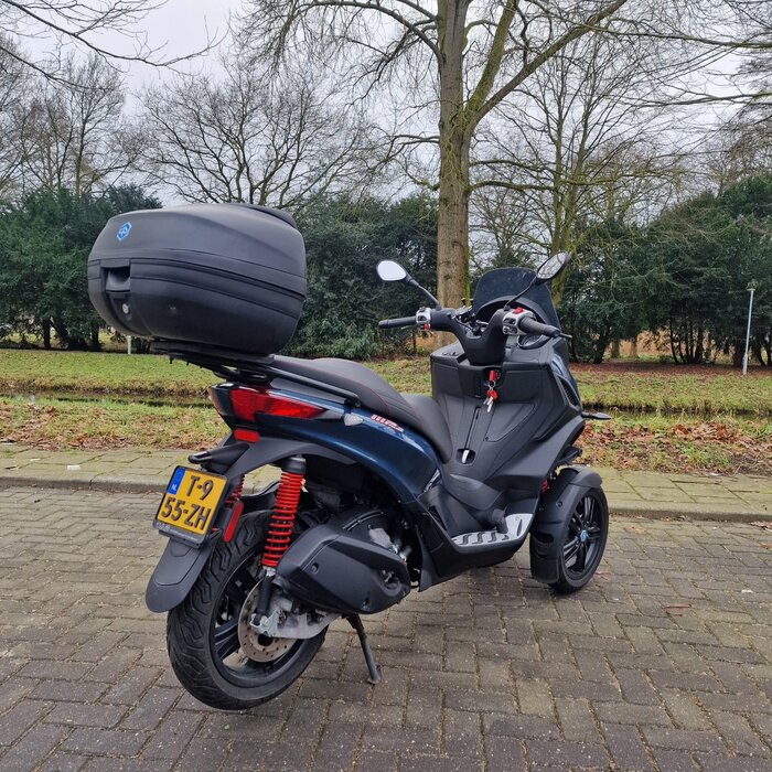 Piaggio Mp3 300 Sport