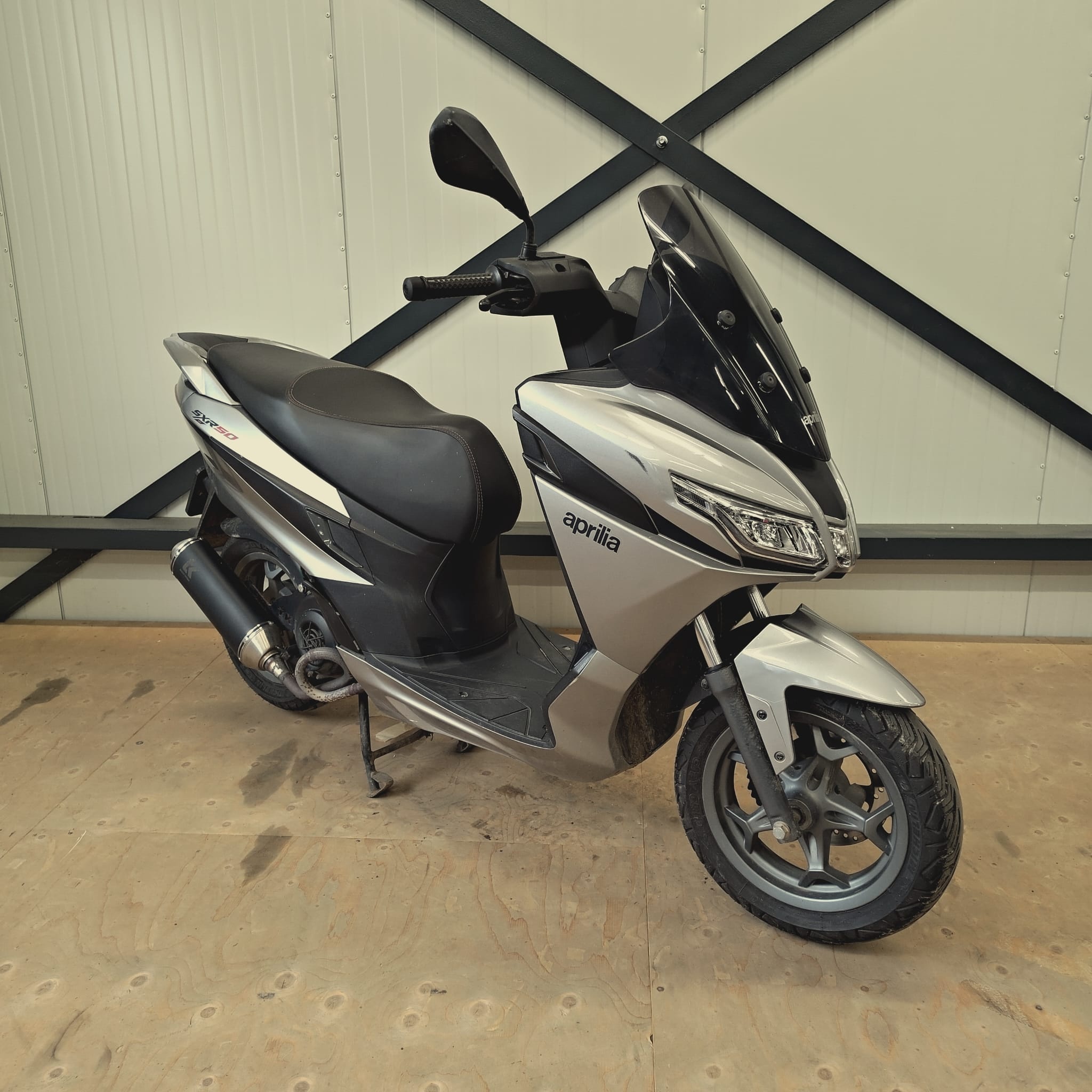 Aprilia SXR50 Bromscooter