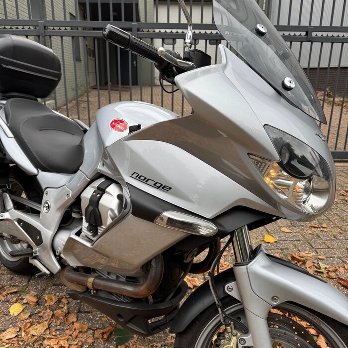 MOTO-GUZZI NORGE 850