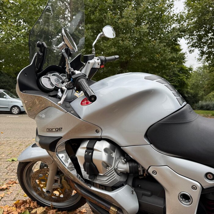 MOTO-GUZZI NORGE 850