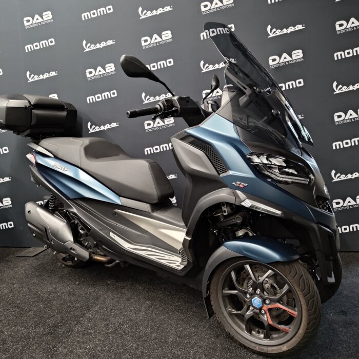 Piaggio MP3 530 HPE  Exclusive