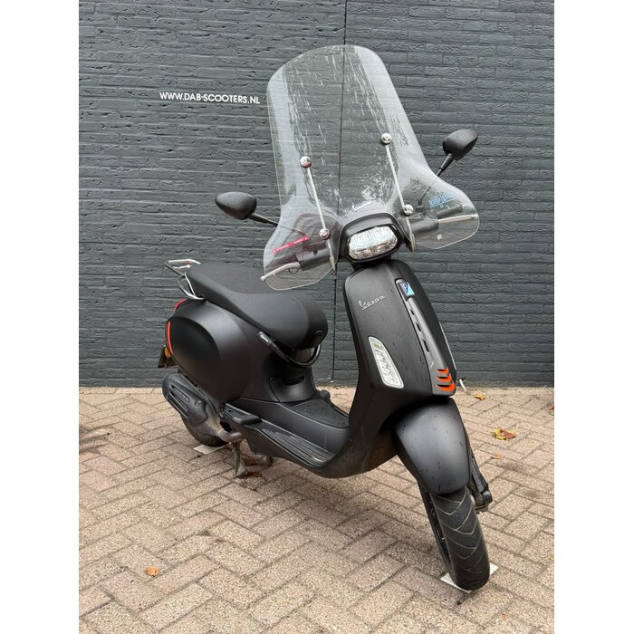 Piaggio Vespa Sprint Bromscooter