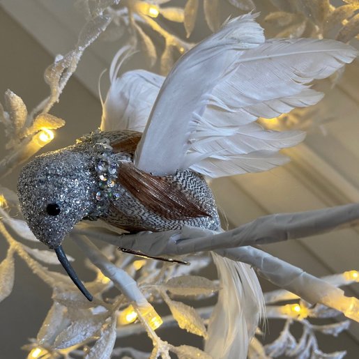 Level 2 Accessories White & Silver Clip On Hummingbird