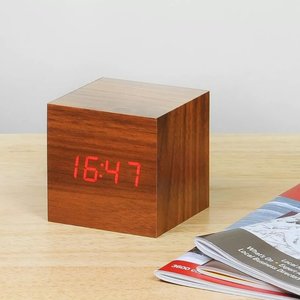 Cube Walnut Click Clock / Red LED