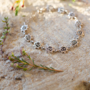 Silver Om Star Bracelet