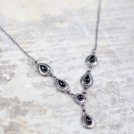 India - Jewellery & Gifts Silver & Onyx Necklace