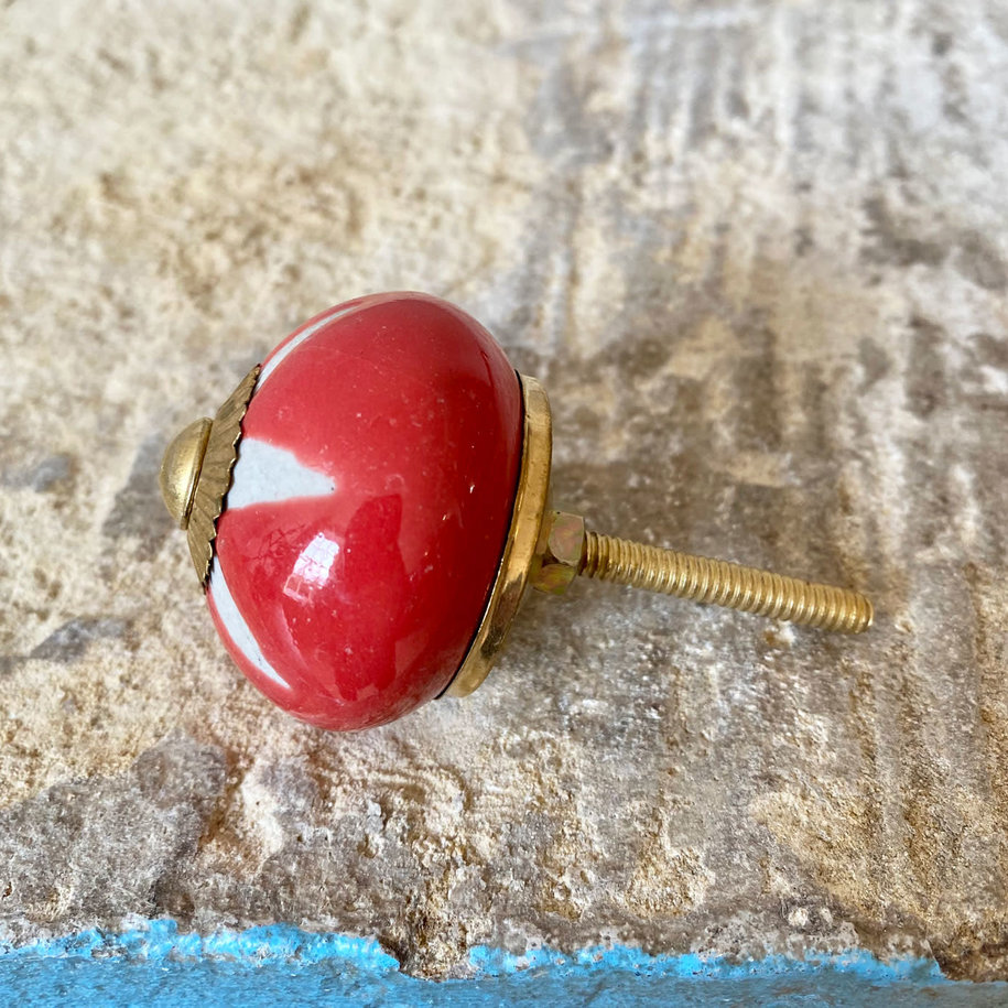 Red & White Star Round Ceramic Knob