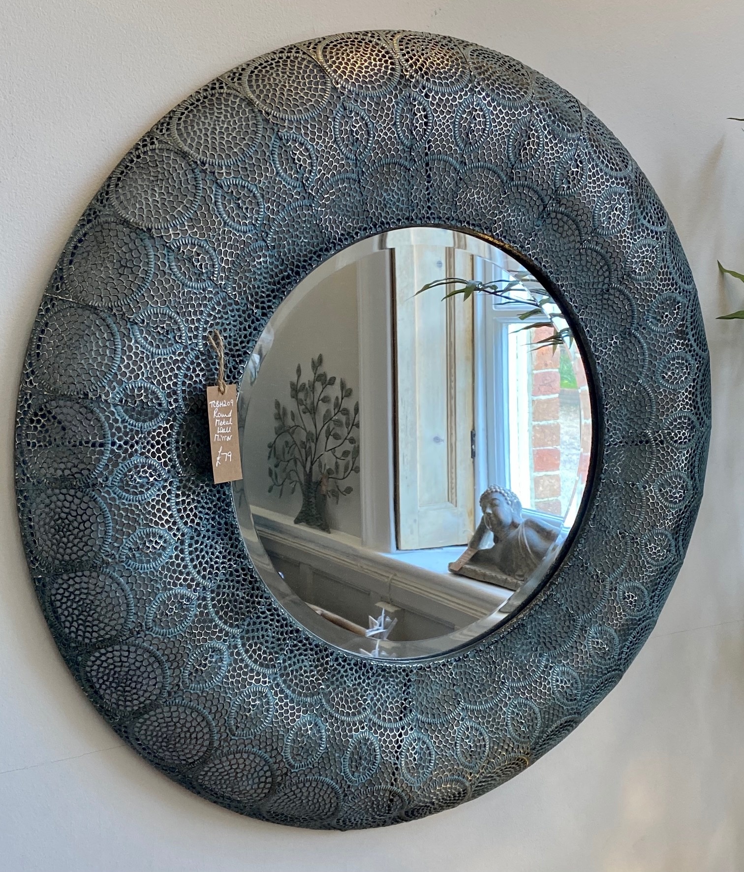 Round Metal Wall Mirror - Trading Boundaries