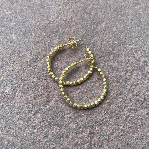 India - Jewellery & Gifts Beaded Hoop Earrings