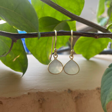 India - Jewellery & Gifts Rainbow Moonstone Teardrop Earrings