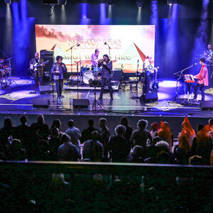 Ultimate Earth Wind & Fire