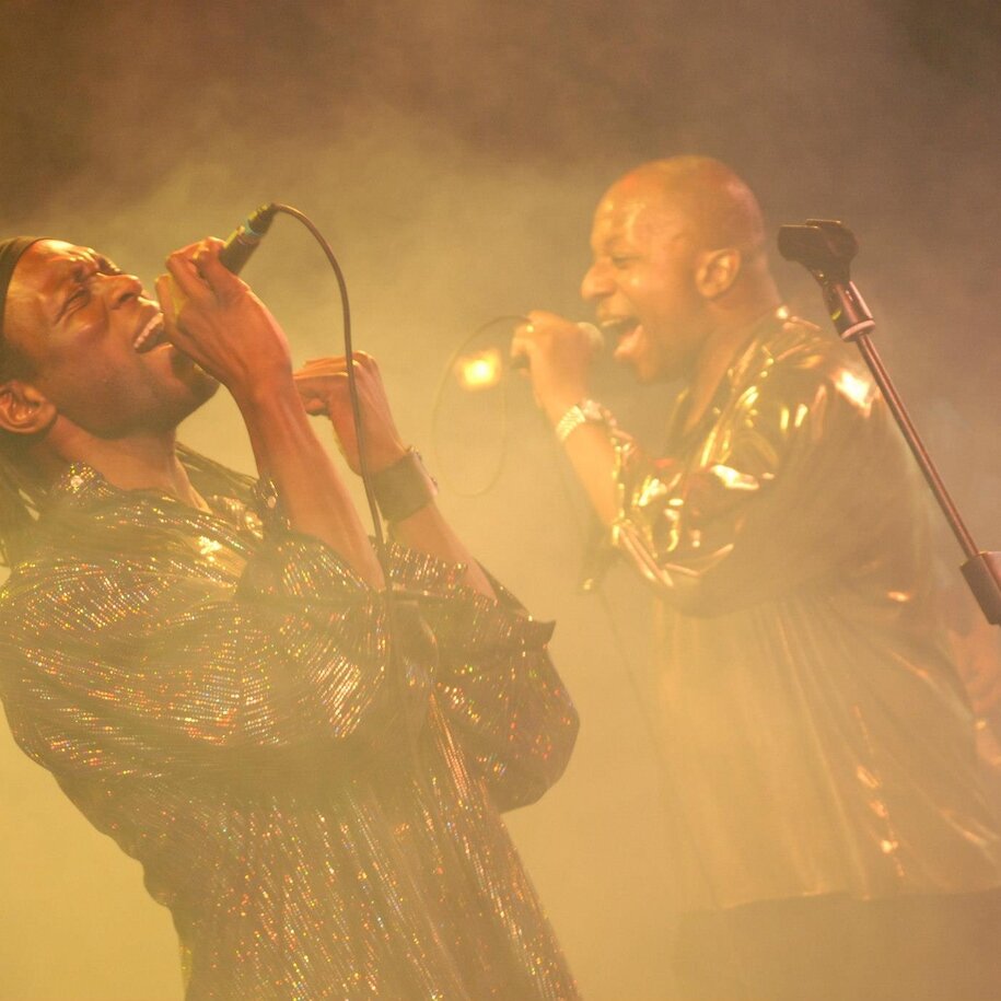 Ultimate Earth Wind & Fire