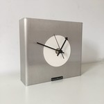 Klokkendiscounter Design - Table clock Nike White