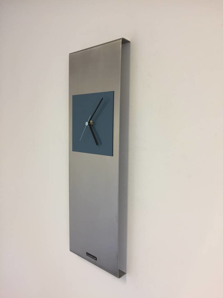 Klokkendiscounter Design - Wall clock stainless steel Cassiopee Steelblue Square