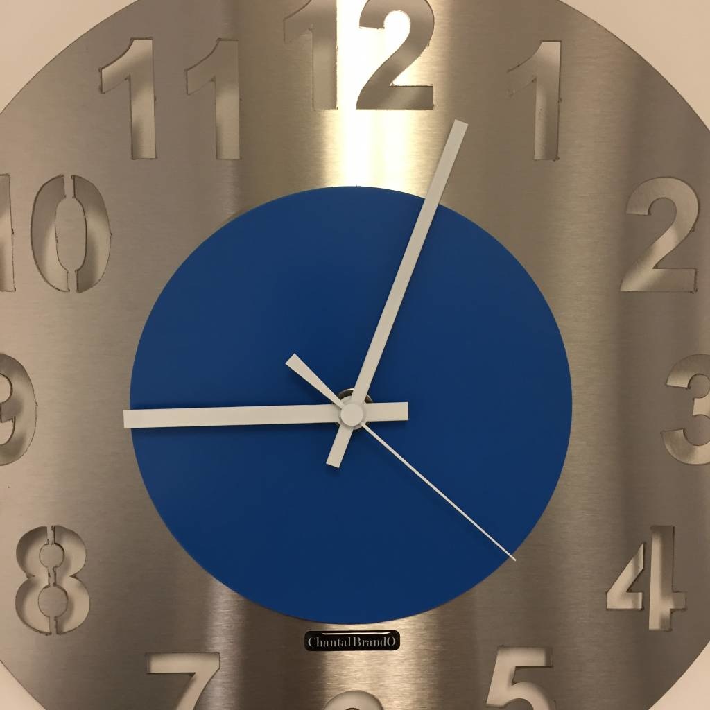 Klokkendiscounter Design - Wanduhr JUNTE BLUE & WHITE