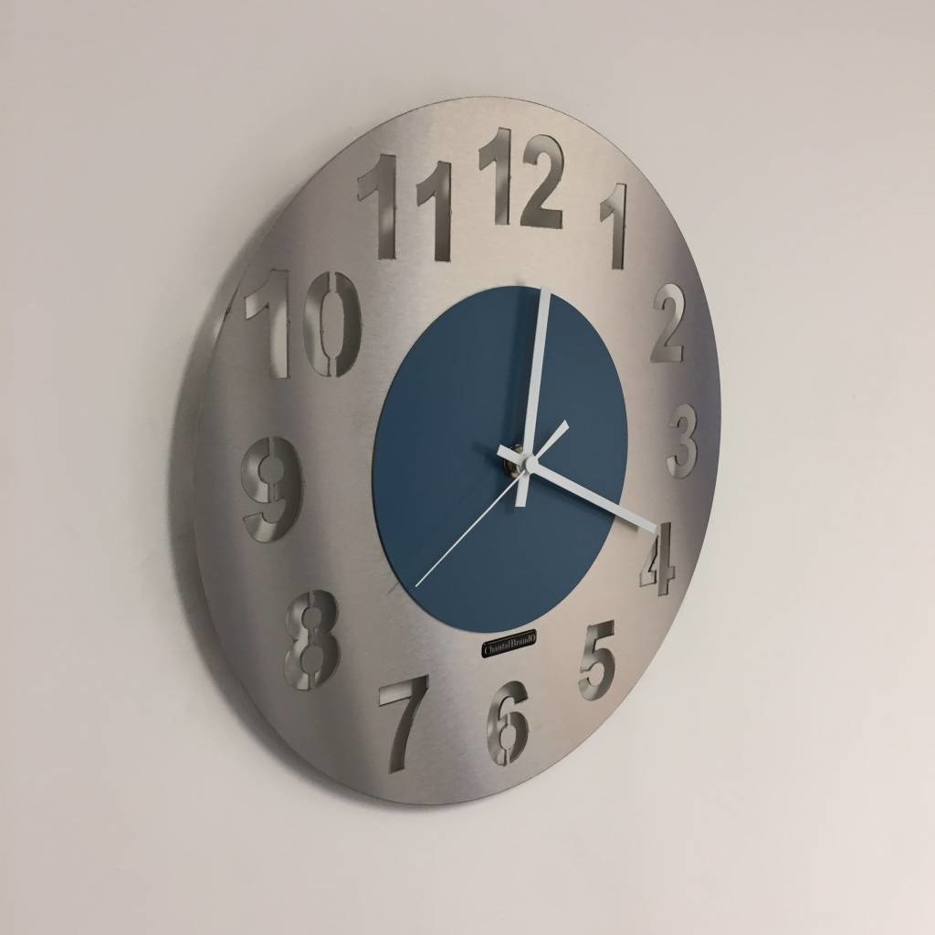 Klokkendiscounter Design - Wall clock Junte Steelblue & White