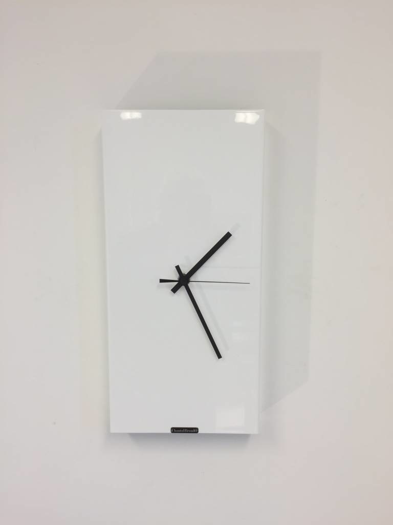 Klokkendiscounter Design - Matter horm wall clock