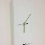 Klokkendiscounter Design - Wanduhr Matterhorn Gruner Zeiger