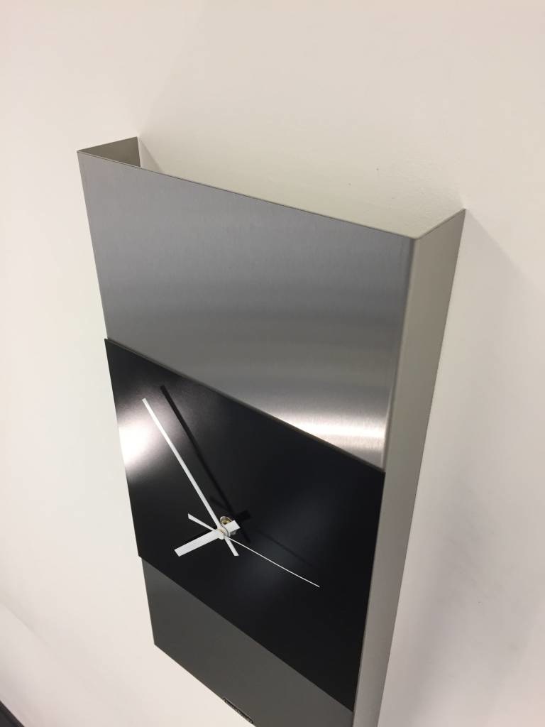 Klokkendiscounter Design - Wall clock Siberian Kathru Black