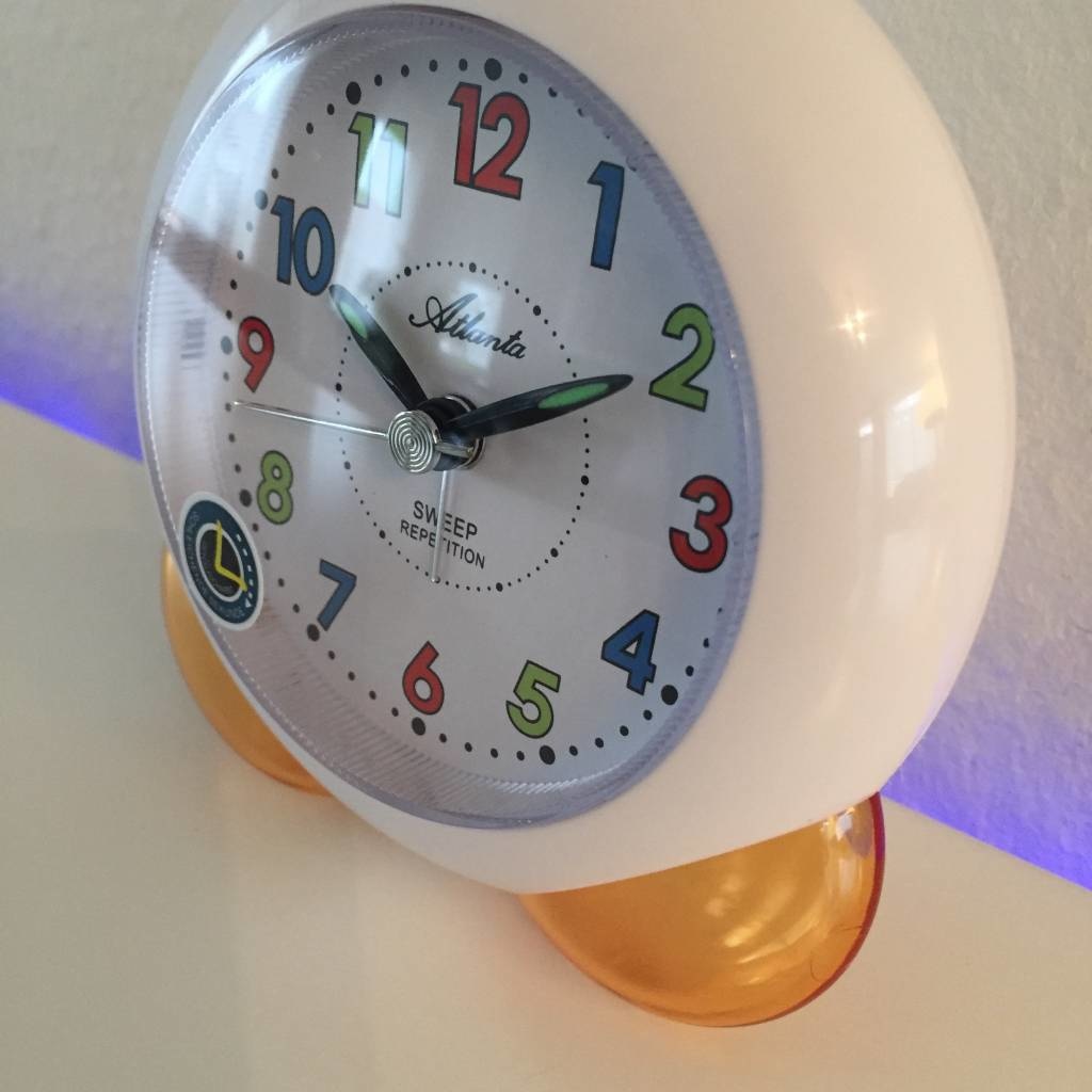 Atlanta Design - Children's alarm clock in the color white