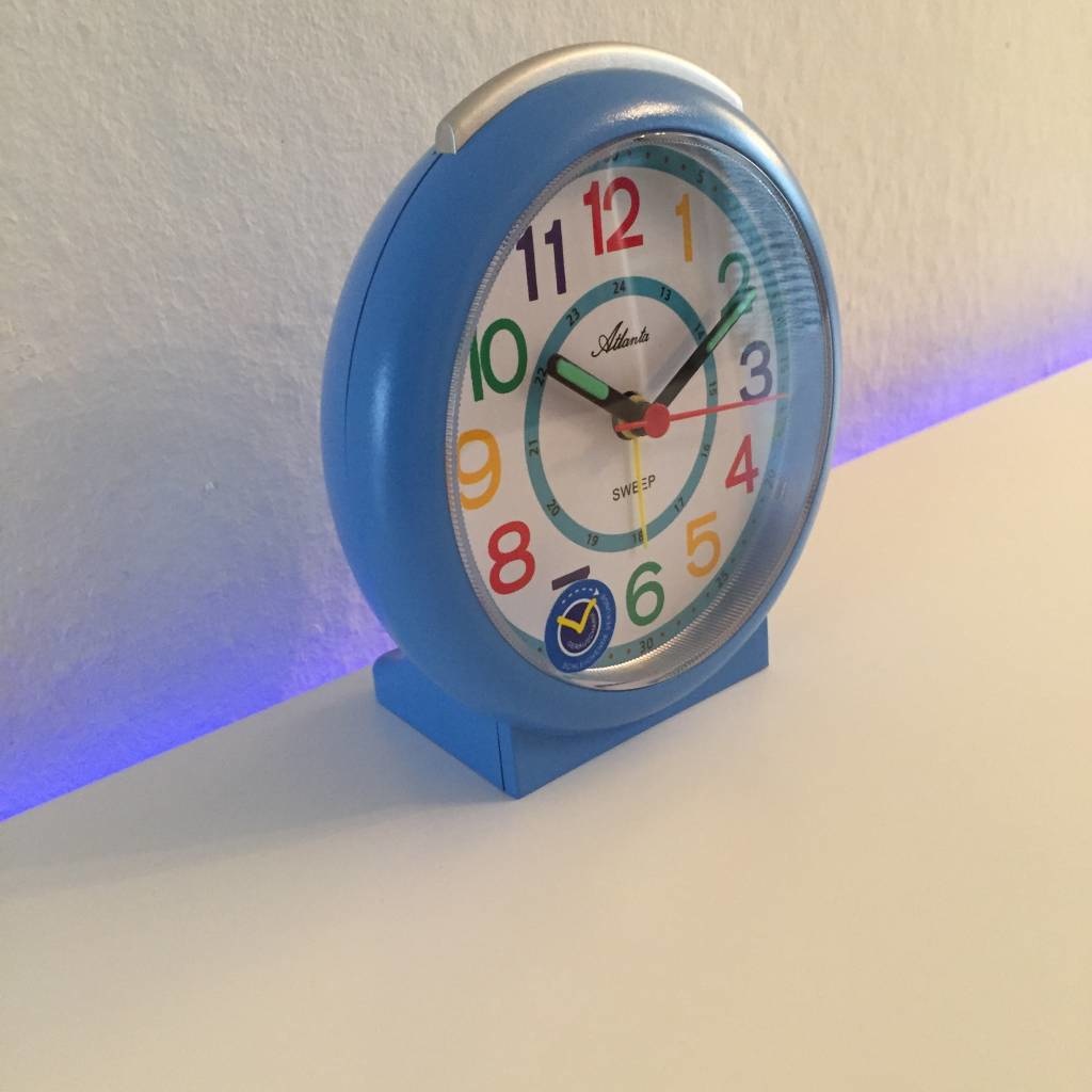 Atlanta Design - Kinderwecker in licht blauw