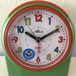 Atlanta Design - Children's alarm clock with Learning Function Green