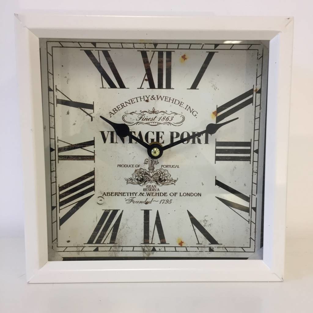 NiceTime Design - Table clock Vintage Port London