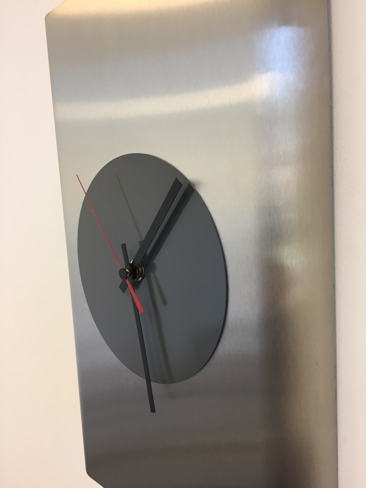 Klokkendiscounter Design - Wall clock stainless steel Leeuwarden Design