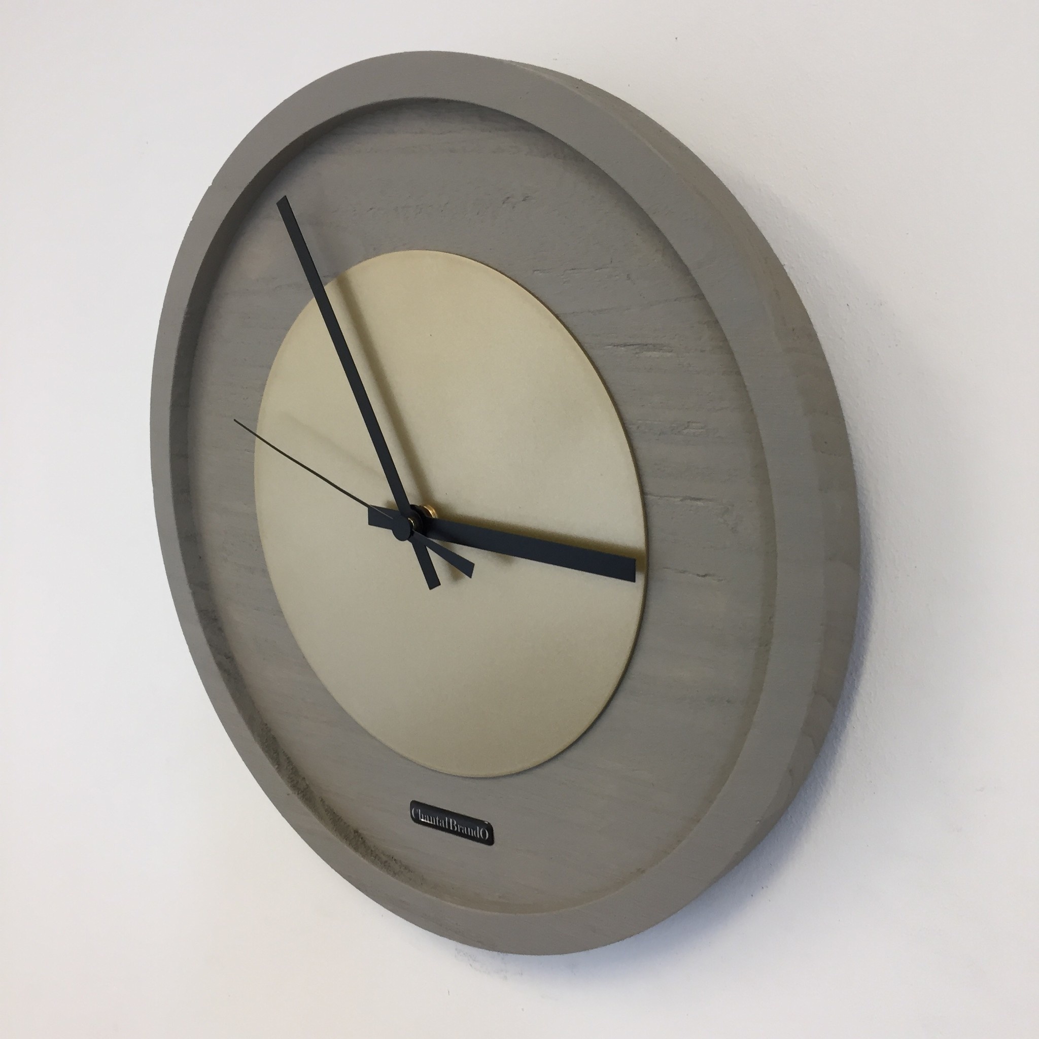 Klokkendiscounter Design - Wall clock Quinten Gold Modern Design