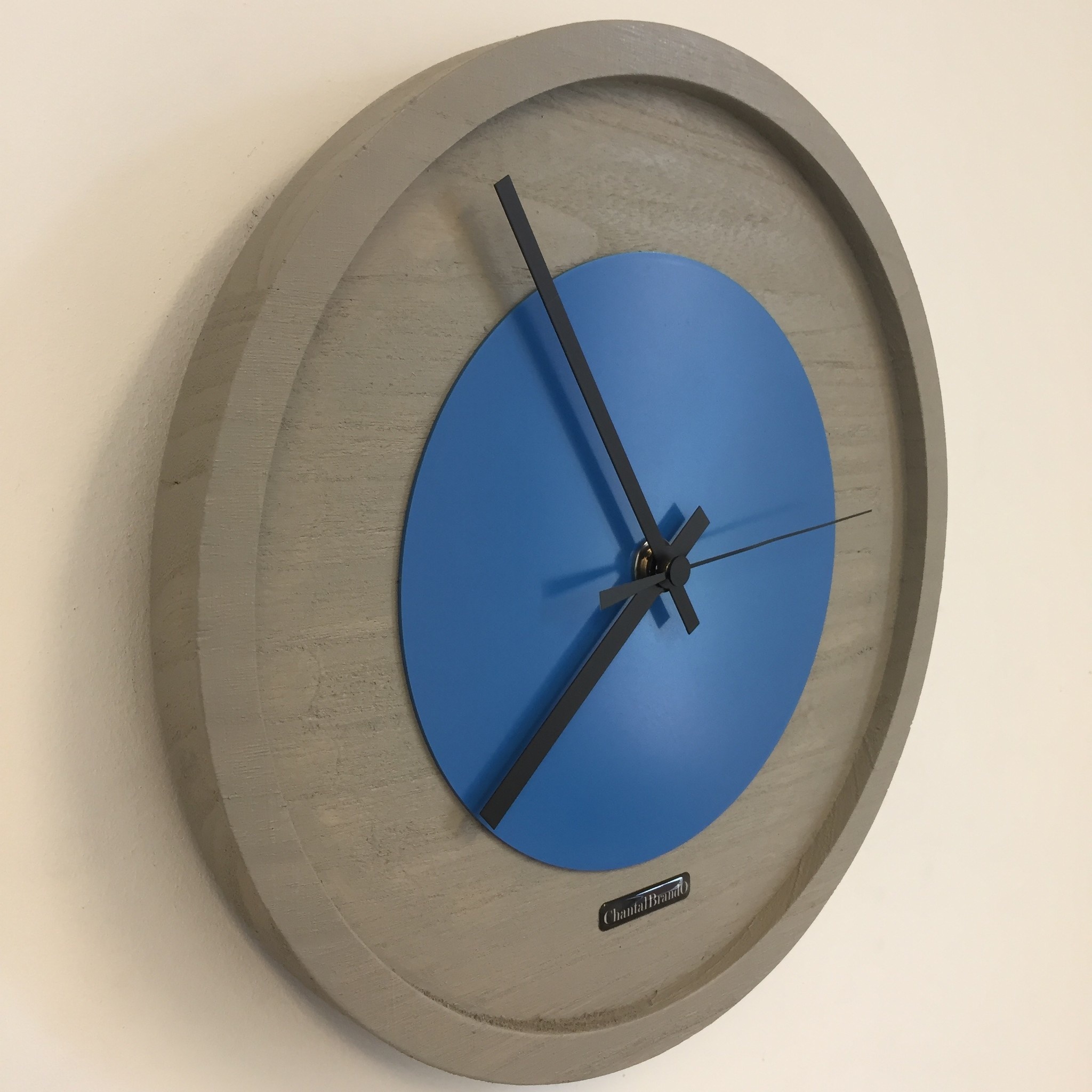 Klokkendiscounter Design - Wall clock Quinten Blue Modern Design