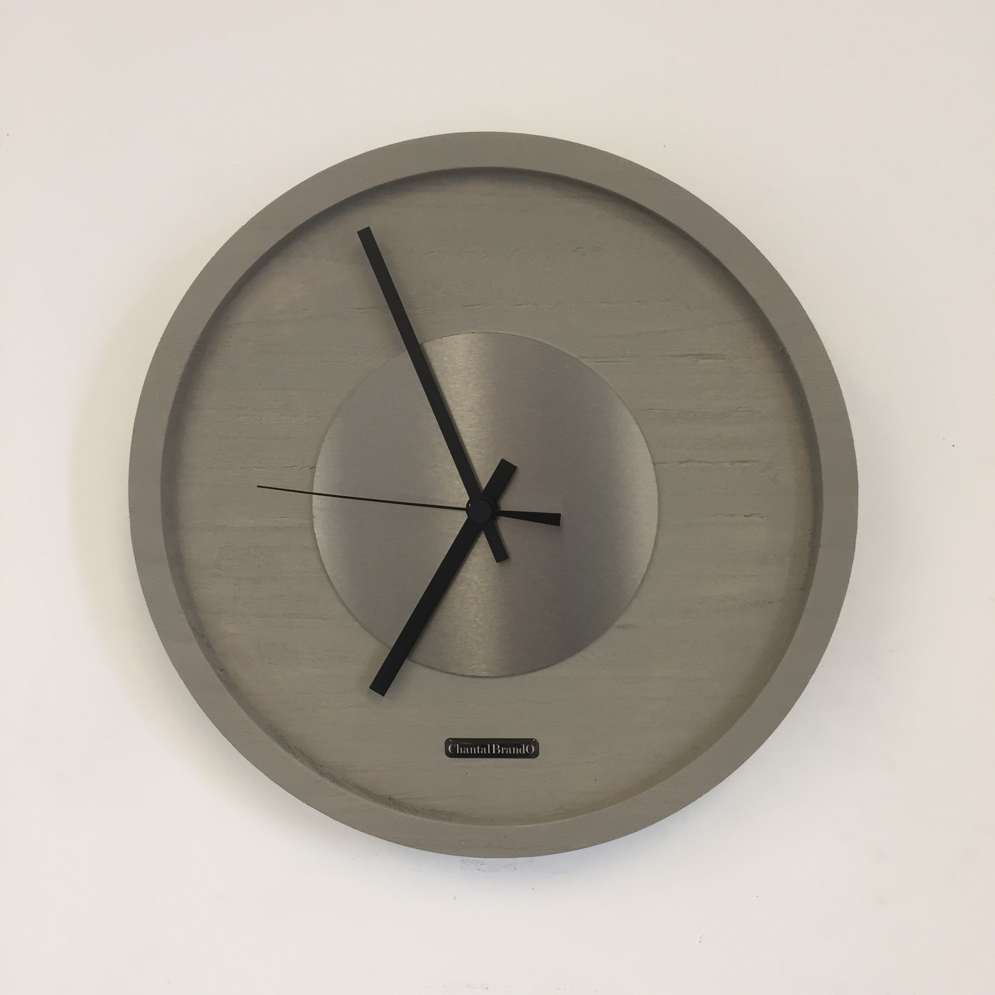 Klokkendiscounter Design - Wall clock Quinten Silver Modern Design