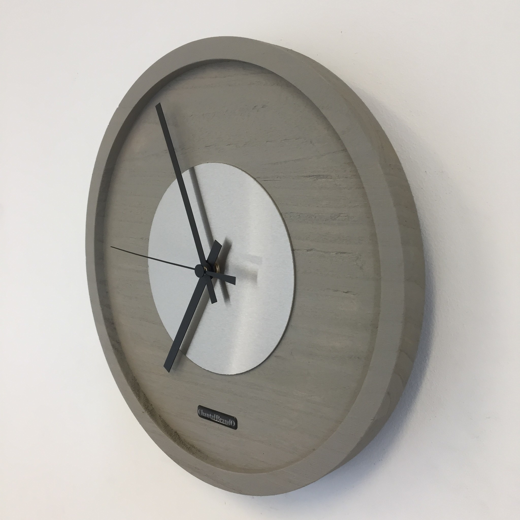 Klokkendiscounter Design - Wall clock Quinten Silver Modern Design