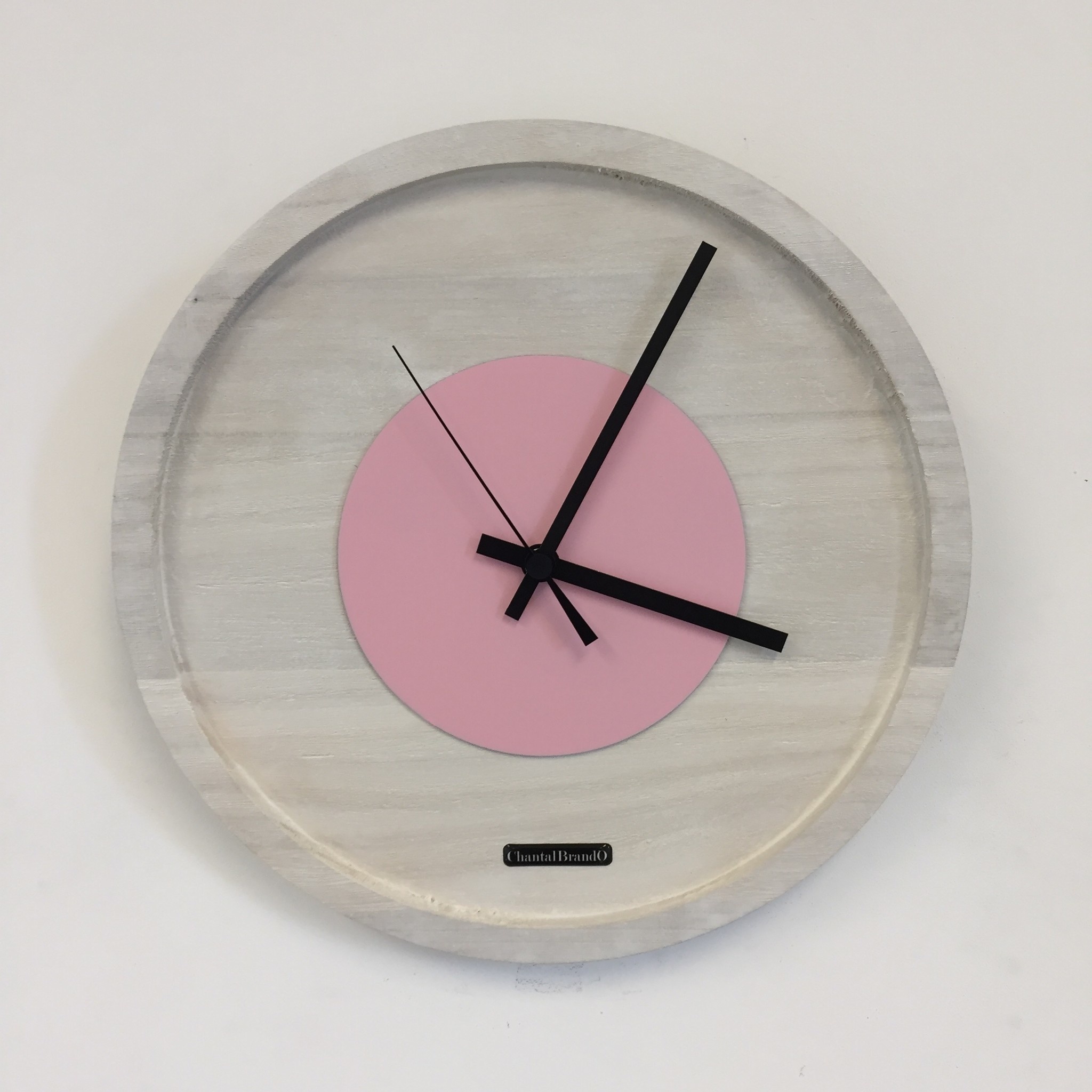 Klokkendiscounter Design - Wall clock Quinten White & Pink